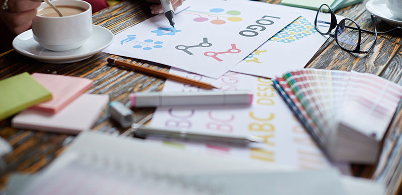 création-logo-younivers-1